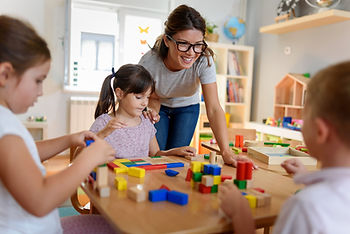Child Care Options for Working Parents: Pros and Cons